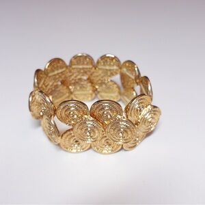 Unbranded Gold Tone Spiral Stretch Bracelet Metallic Sz 7” Luxury